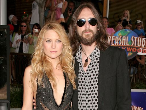 Kate Hudson defends marrying musician Chris Robinson when she was 21