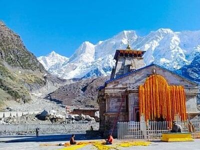 Local authorities cautions Kedarnath Dham devotees due to heavy rains