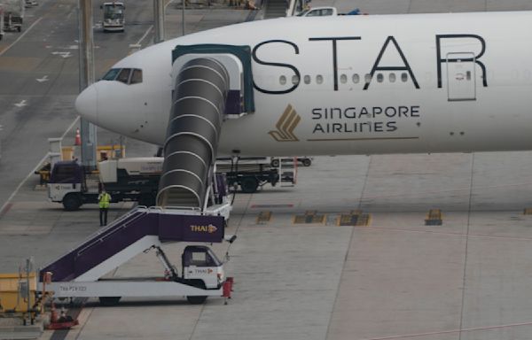Singapore Airlines jet endured huge swings in gravitational force during turbulence, report says
