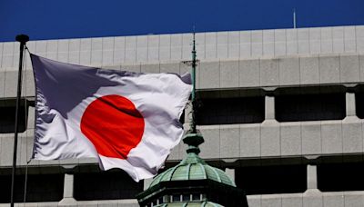 Japan govt maintains economic assessment, downgrades view on exports