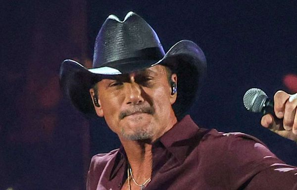 Tim McGraw’s ‘Flight Home Dinner’ Disturbs Fans: 'You Are Brave to Eat Those'
