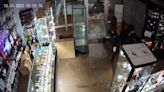 Thieves smash their way into Murfreesboro vape store