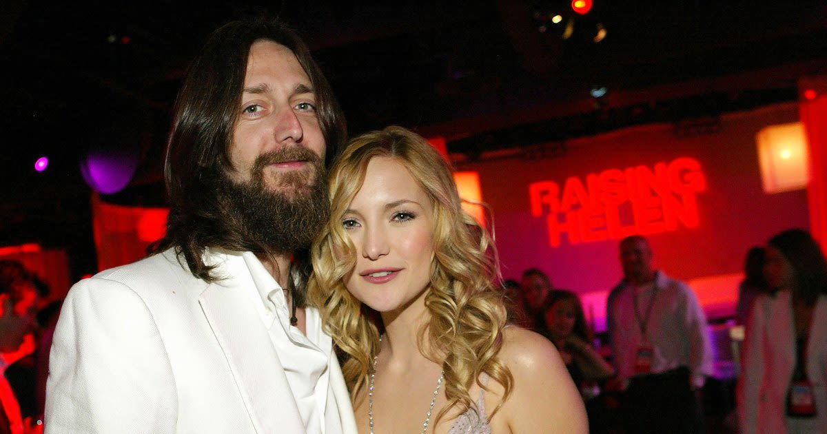 Kate Hudson Says Split From Ex-Husband Chris Robinson Was 'Very Hard'