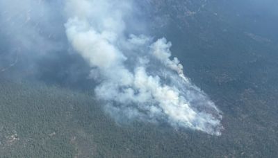 Ash, smoke descend after wildfires forced evacuation of Mt. Bachelor, other locations