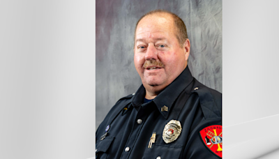 Bullitt County, Louisville communities mourn loss of prominent fire official, deputy
