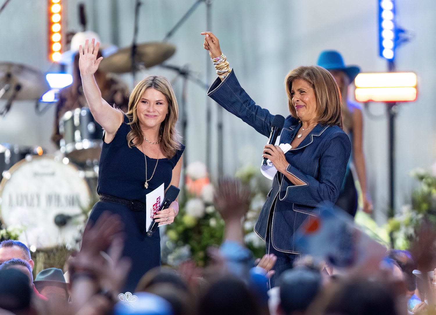 Join Hoda’s 60th Birthday Bash live on the TODAY Plaza!