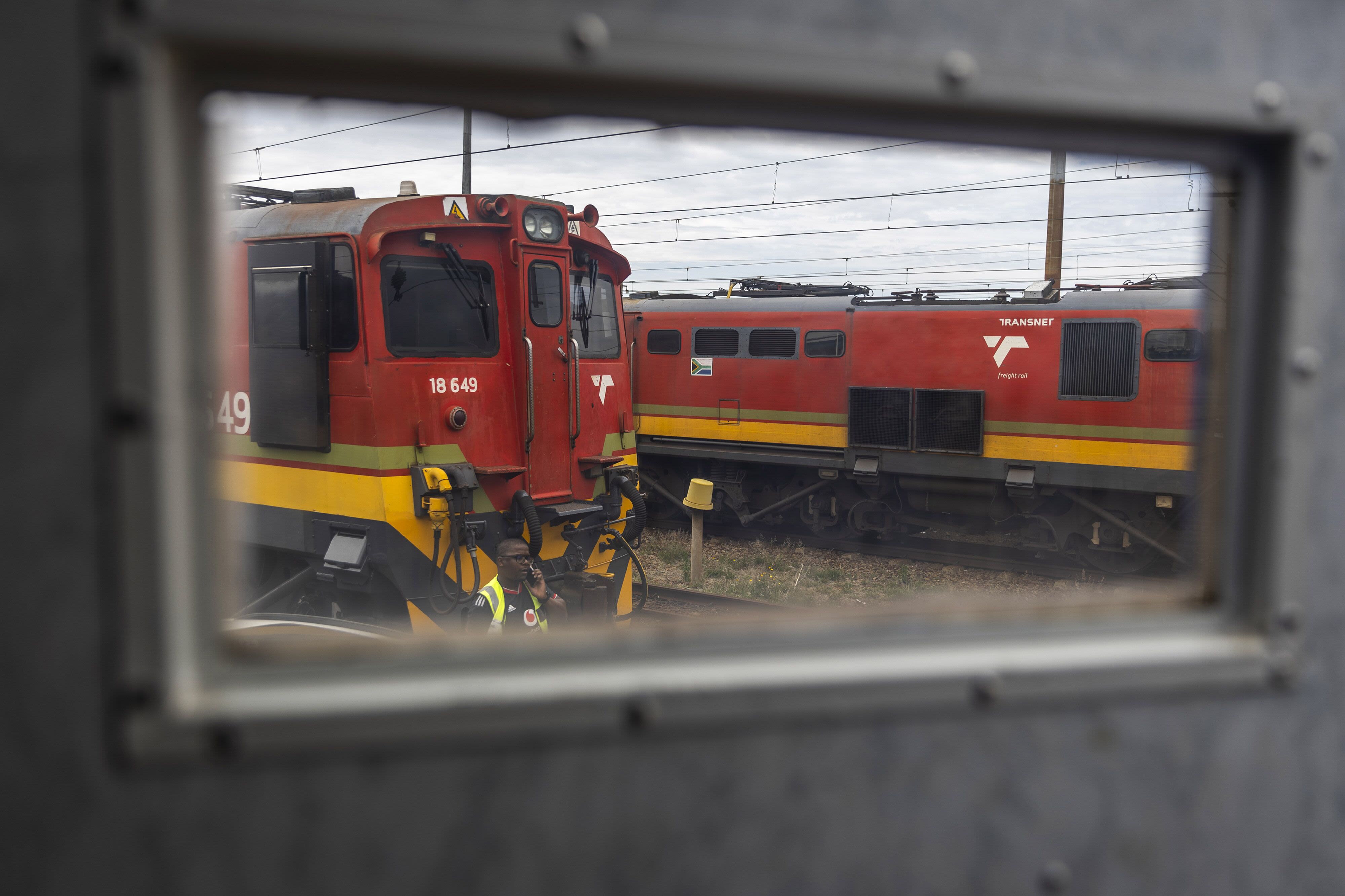 Kumba Iron Ore Sees New South Africa Government Open to Rail Reform