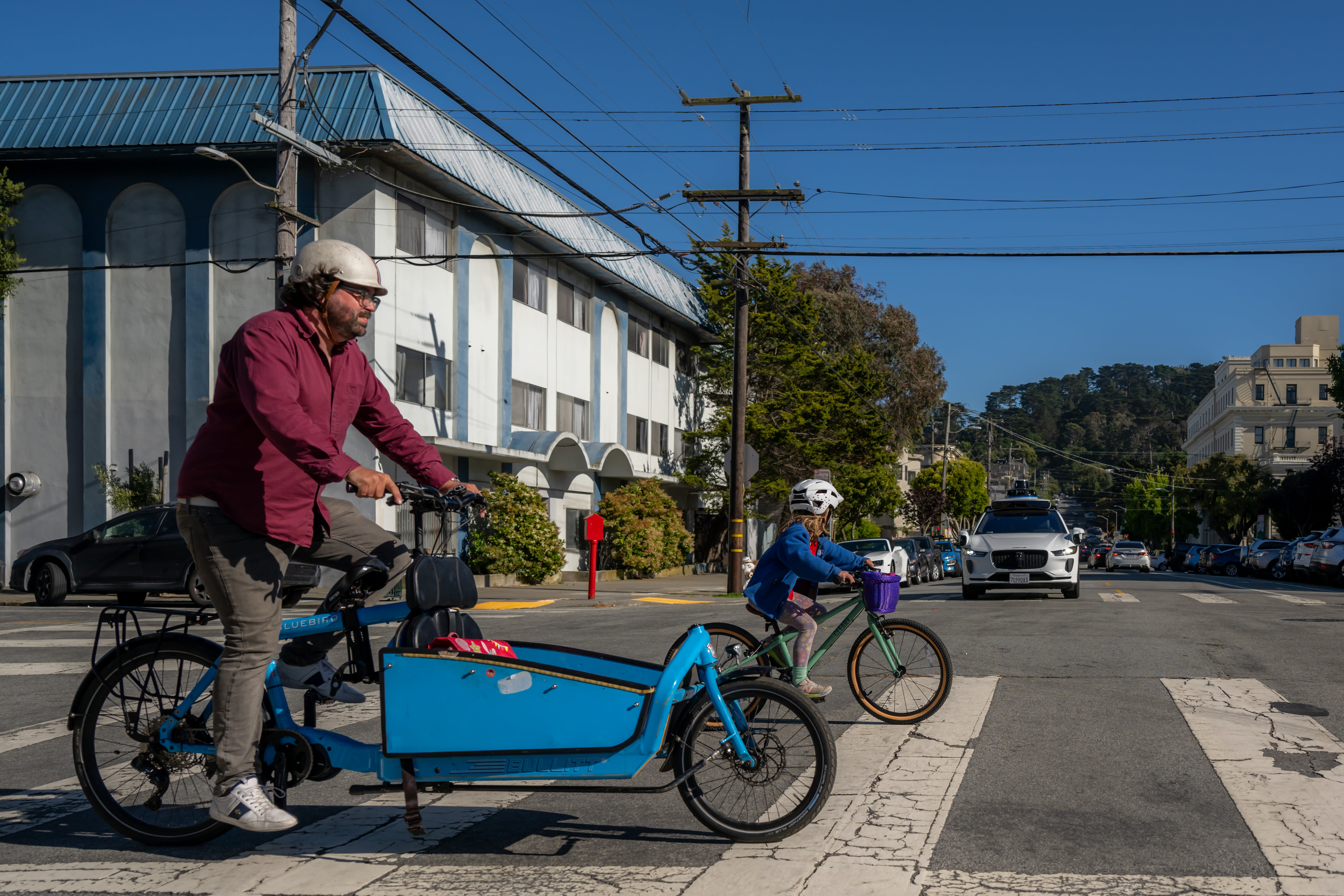 Cyclists can’t decide whether to fear or love self-driving cars