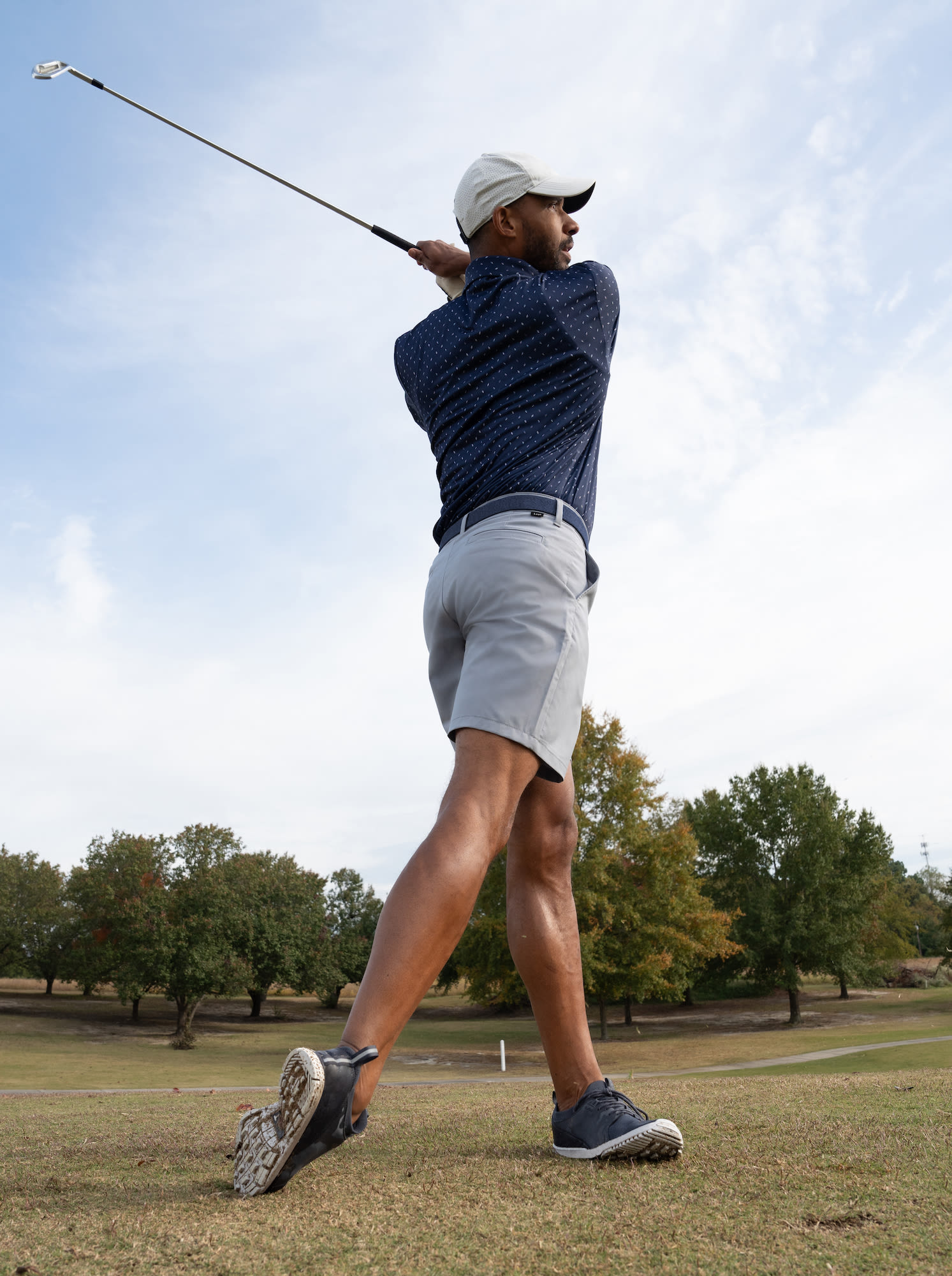 Blue to Green: Lee Launches Men’s Golf Apparel