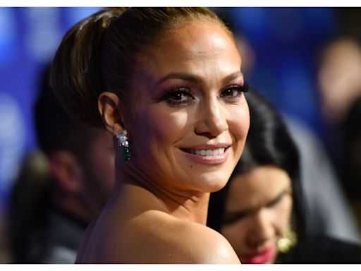 Jennifer Lopez Threw 'Star-Studded' Birthday Bash Without Ben Affleck as Divorce Rumors Swirl: Report