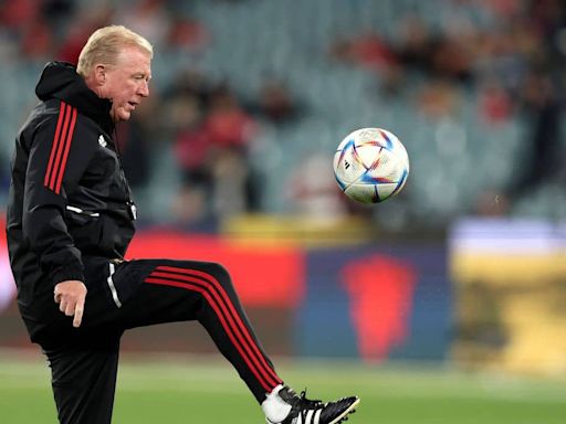 Man United coach Steve McClaren a leading candidate to become Jamaica national team boss