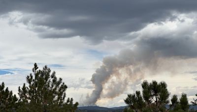 Crews respond to Pearl Fire burning northwest of Fort Collins