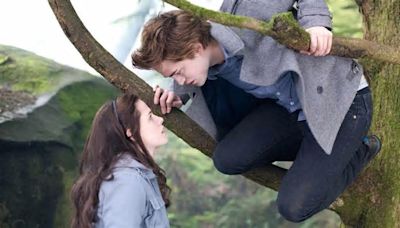 Twilight Star Kristen Stewart Would Have Broken Up With Edward Cullen "Immediately"
