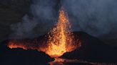 印尼連日火山爆發撤離數百人 專家警告：慎防海嘯 - 鏡週刊 Mirror Media