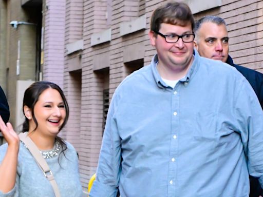 Gypsy Rose Blanchard, Ryan Anderson’s Divorce on 6-Month Hold