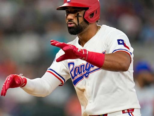 Back with the Texas Rangers, Ezequiel Duran is ready to be Bruce Bochy’s Swiss Army knife