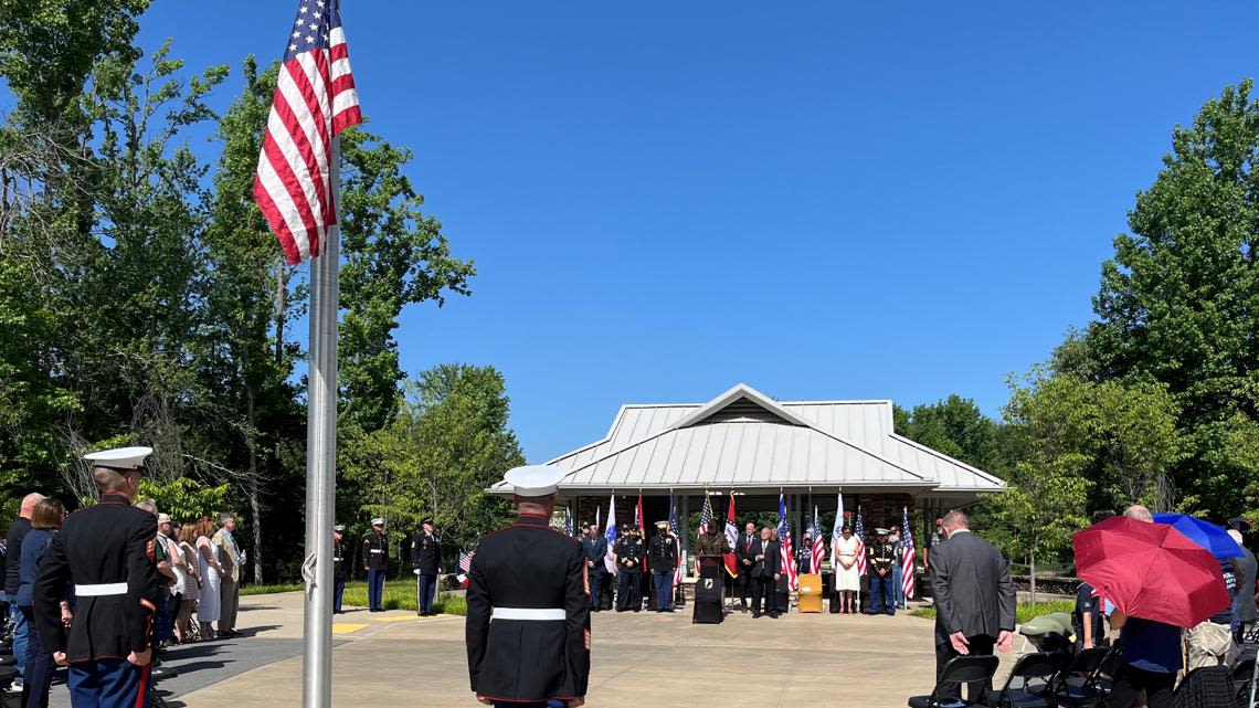 Arkansans honor those who died serving by attending Memorial Day ceremony