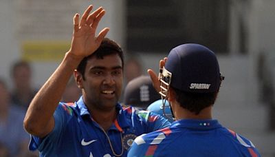 MS Dhoni 'Didn't Even Know Someone Like Me Existed...': Ashwin Recalls Getting the Wicket That Changed Everything - News18