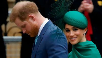 Harry e Meghan, no alla scorta quando viaggiano a Londra. Lui insiste: «Ma il Regno Unito è casa mia»