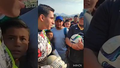 Luis Ángel Malagón se enoja con fans que lo tachan de payaso