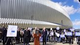 Nassau County, following judge's order, to resubmit plans for Sands casino lease at Coliseum site