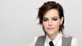 Schitt's Creek star Emily Hampshire shares what she stole from the show's set