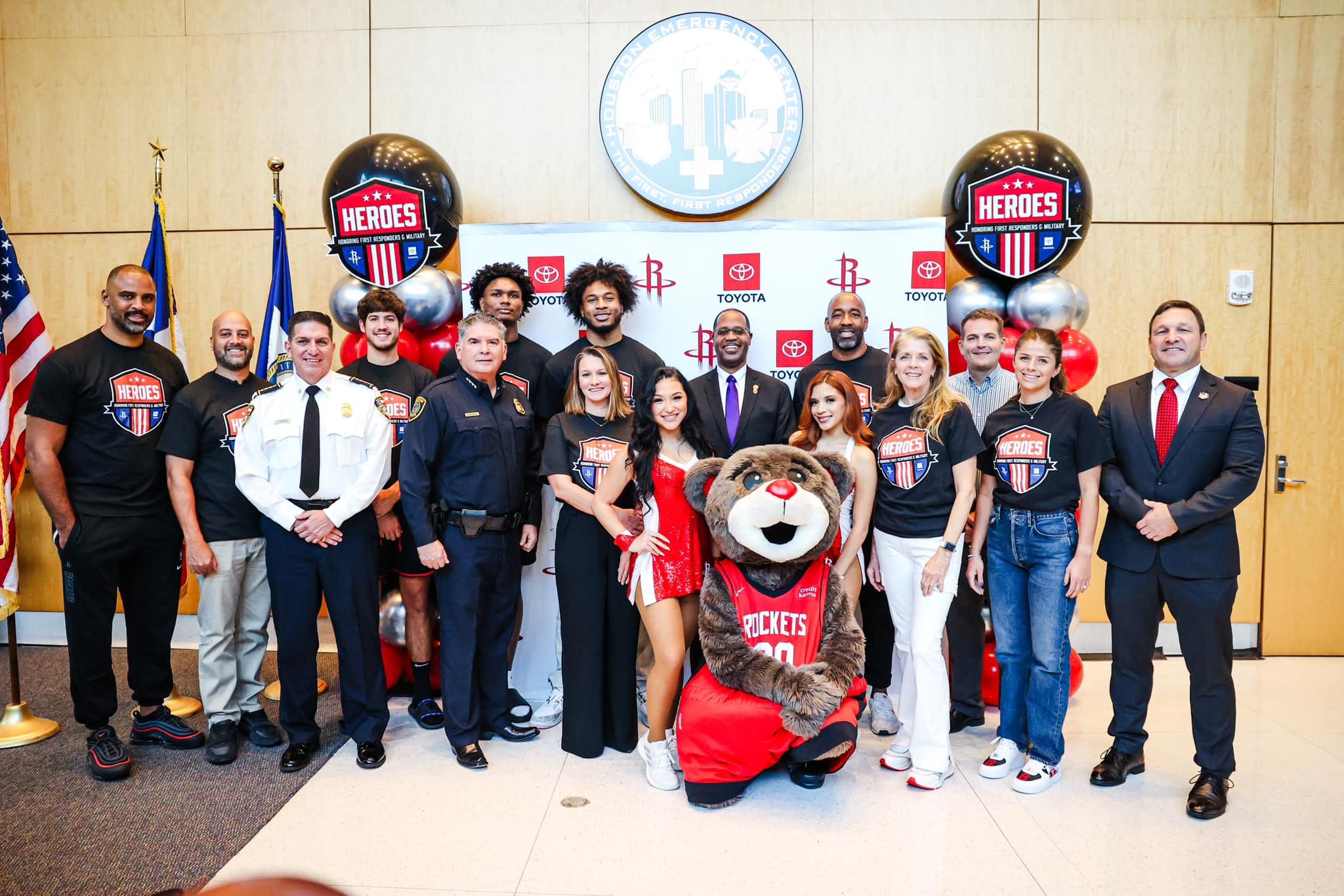 On Patriot Day, Rockets honor Houston’s first responders