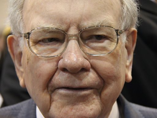 Worried About a Stock Market Correction? Keep These 7 Timeless Warren Buffett Lessons in Mind