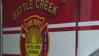 Firefighter among 3 hurt in Battle Creek house fires