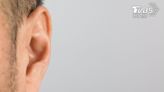聽力不好失智風險愈大！專家籲及早配戴助聽器，1技巧強化溝通
