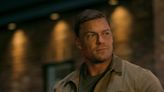 Alan Ritchson says he went into 'Reacher' mode to stop a car robbery in Canada