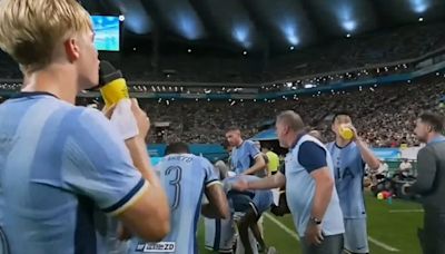 Ange Postecoglou's FURIOUS touchline rant caught live on TV