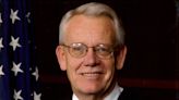 Federal judge Larry R. Hicks killed in car collision outside Nevada court