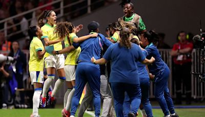 Brasil elimina a Francia; en semis, vs España