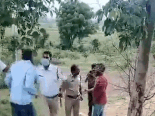 VIDEO: Hyderabad Police Under Fire for Manhandling Men During Drunk Driving Checking Chevella