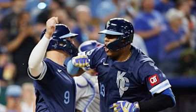 Salvador Perez hits 3-run as Royals beat Rangers Friday night