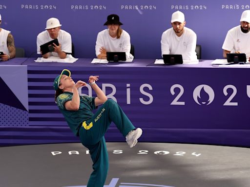 Viral Olympic breakdancer Raygun defends her performance