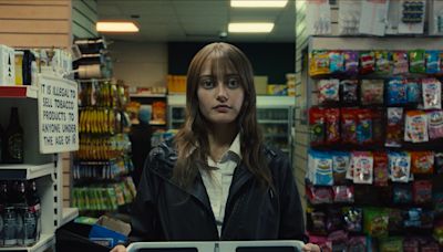 ‘Sweetpea’: Sky & Starz Unveil Trailer For Cult Novel Adaptation Starring ‘Fallout’s Ella Purnell