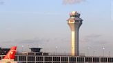 Severe weather causes planes to stay grounded in Chicago