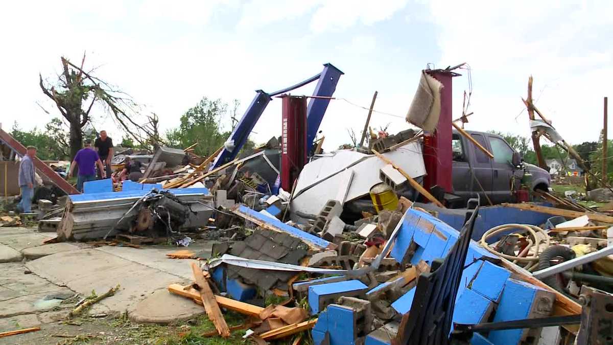 Tornadoes rip through southwest Iowa, leaving devastating damage in Greenfield