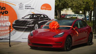 El premio más efímero: gana un Tesla en un concurso y se lo quitan minutos después