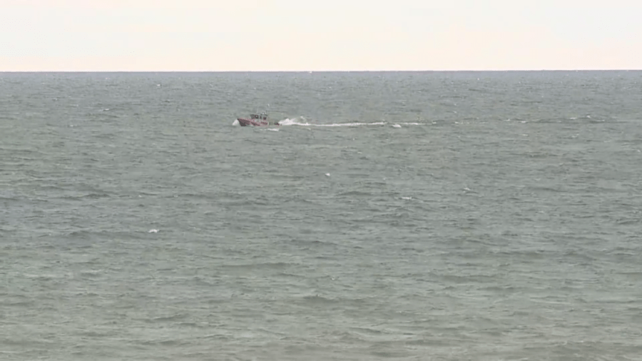 Crews look for 10-year-old boy missing in Lake Erie at Conneaut Township Park