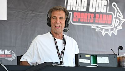 Radio host Chris Russo says wrong Billy Bean died during live show