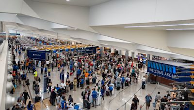 Families Left Scrambling After Delta Bars Minors From Flying Alone in Wake of Outage