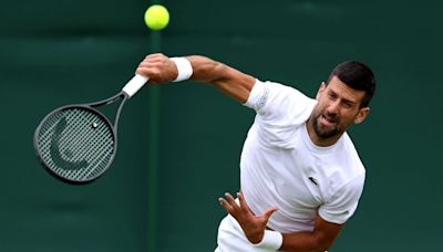 Novak Djokovic derrotó a Daniil Medvedev en la previa de Wimbledon