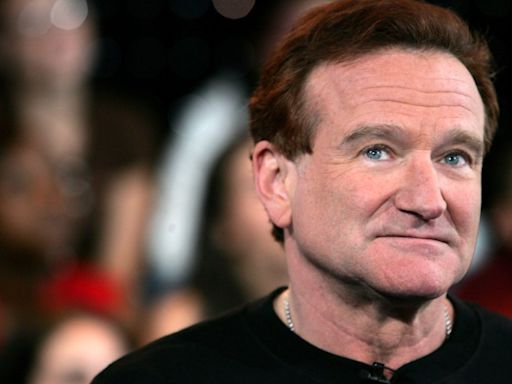 ‘Mrs. Doubtfire’ Star Recalls Robin Williams’ Support For Military Veterans On His Film Sets