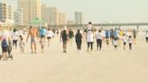 Hundreds of runners hit the sand at Jacksonville Beach to spread kindness, combat bullying