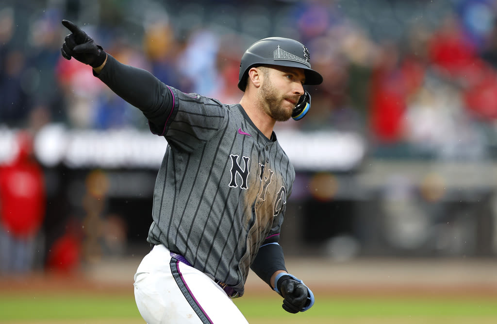 Pete Alonso’s 200th home run not enough as Mets lose again to Cardinals