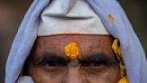 AP PHOTOS: Indian pilgrims throng Nepal's most revered Hindu temple, Pashupatinath