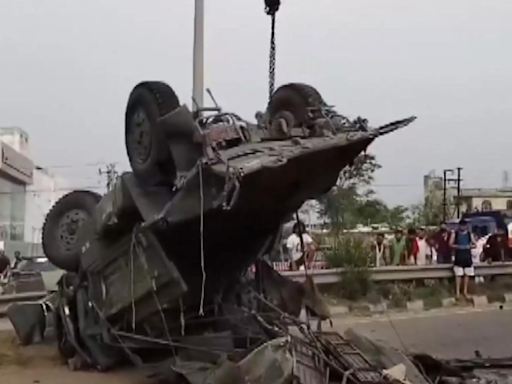 Five army jawans injured in road accident in Punjab's Jalandhar | India News - Times of India